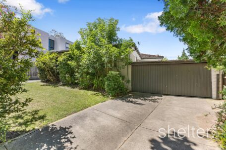 1/11 Iris Road Glen Iris