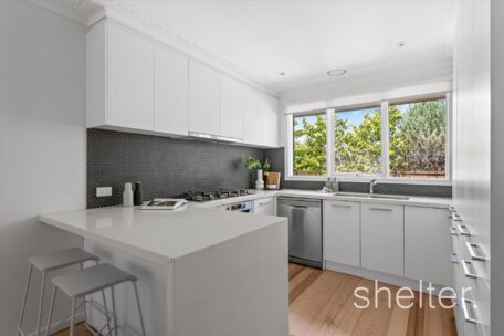 1/11 Iris Road Glen Iris