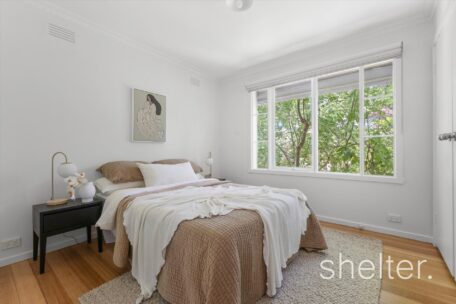 1/11 Iris Road Glen Iris