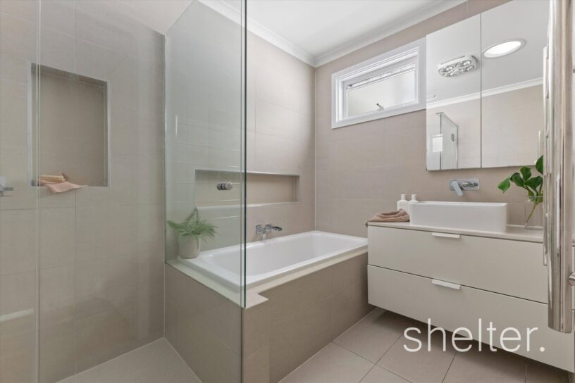 1/11 Iris Road Glen Iris