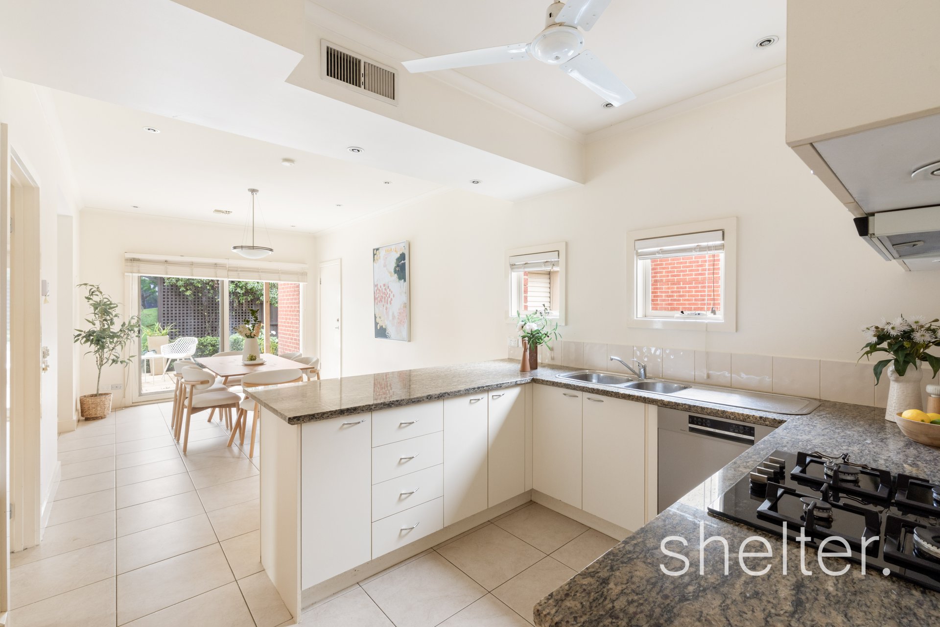 1/15 Ashburn Grove Ashburton