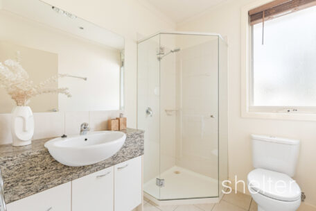 1/15 Ashburn Grove Ashburton