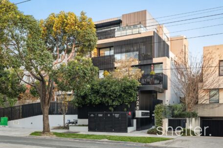 1/1528 Malvern Road Glen Iris