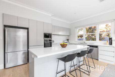 1/2 Station Avenue Glen Iris
