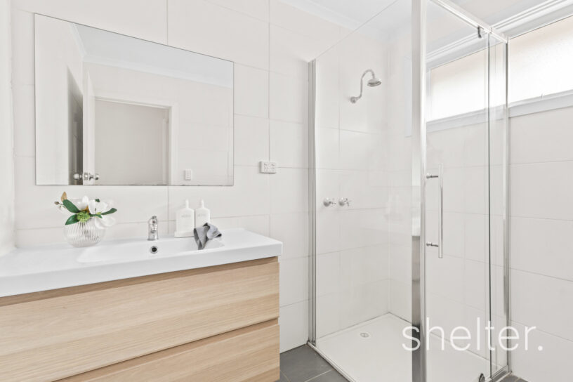1/28 McComas Grove Burwood