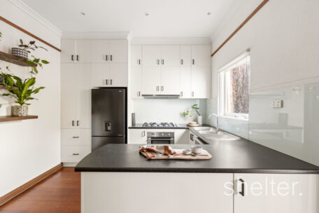 1/53 Flowerdale Road Glen Iris