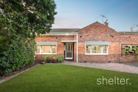 1/53 Flowerdale Road Glen Iris