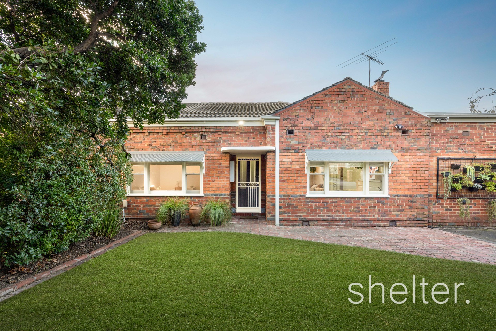 1/53 Flowerdale Road Glen Iris
