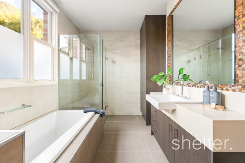1/53 Flowerdale Road Glen Iris