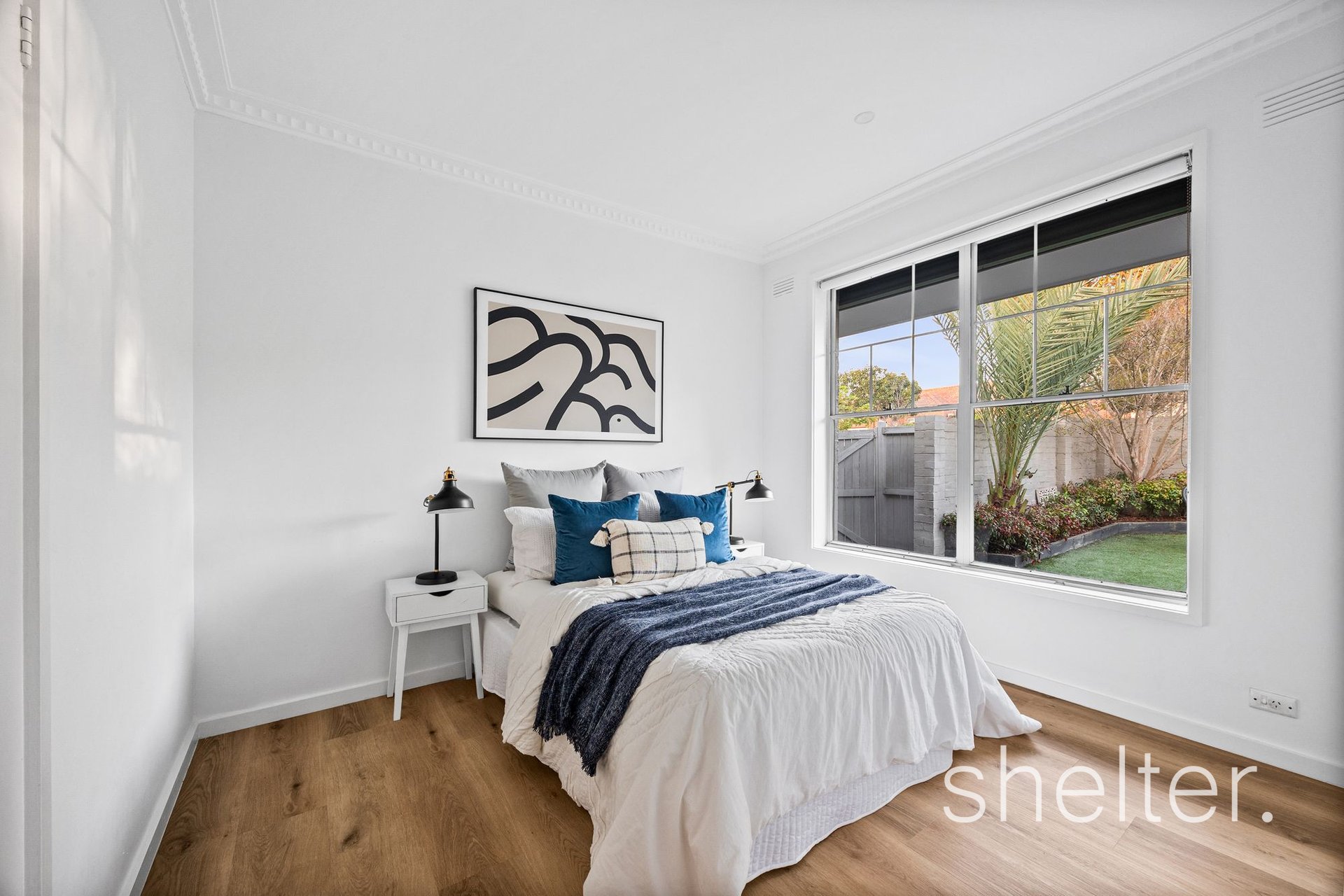 1/8 Lithgow Street Glen Iris