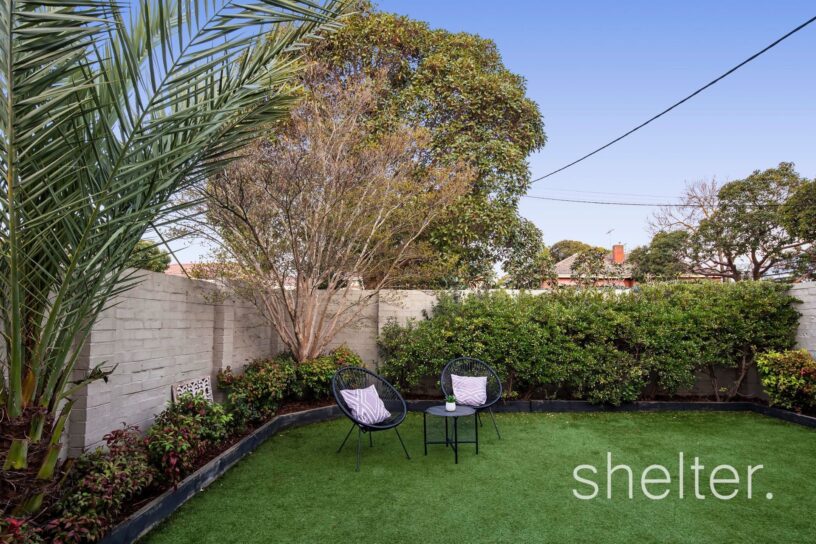 1/8 Lithgow Street Glen Iris