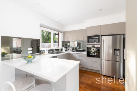 2/1017 Toorak Road Camberwell