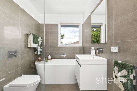 2/1017 Toorak Road Camberwell