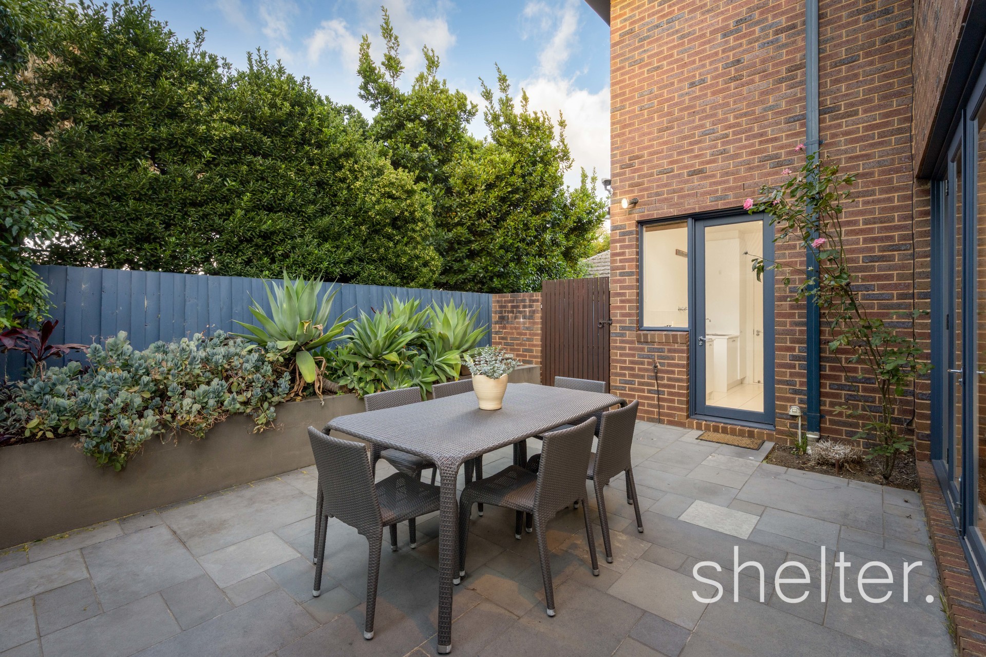 2/12 Duke Street Ashburton