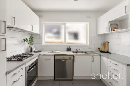 2/17 Belmont Avenue Glen Iris