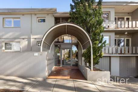 2/17 Belmont Avenue Glen Iris