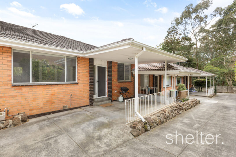 2/23 Gardiner Parade Glen Iris
