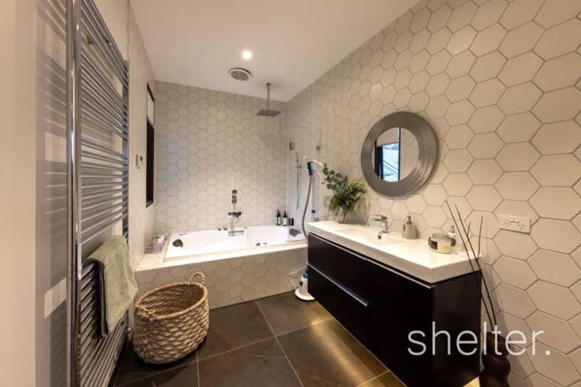 22a Arundel Crescent Surrey Hills
