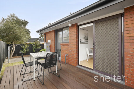 2/3 Leigh Street Mount Waverley