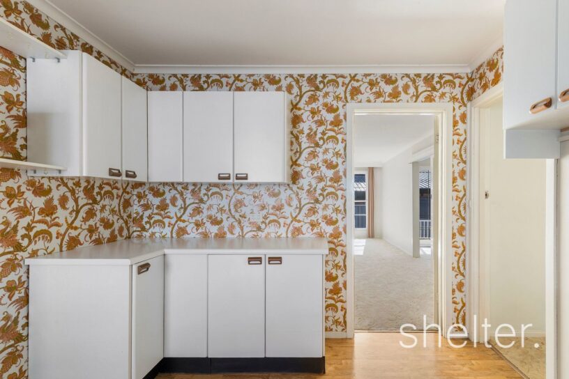 2/31 Yeovil Road Glen Iris