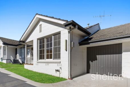 2/31 Yeovil Road Glen Iris