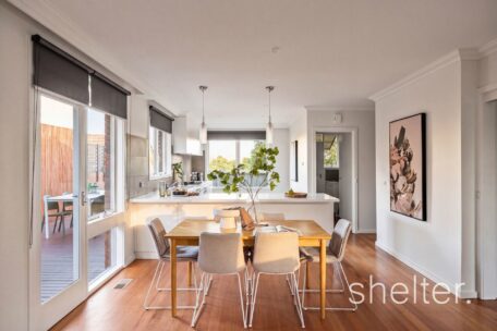 2/32 Kent Road Surrey Hills