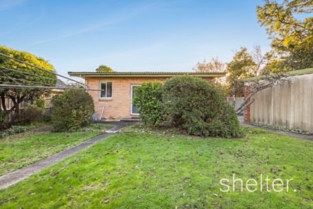 24 Wave Avenue Mount Waverley