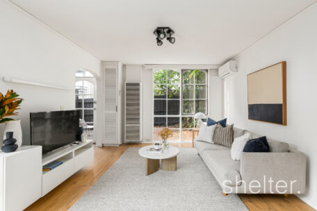 2/40-42 Elphin Grove Hawthorn