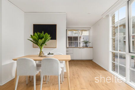 2/40-42 Elphin Grove Hawthorn