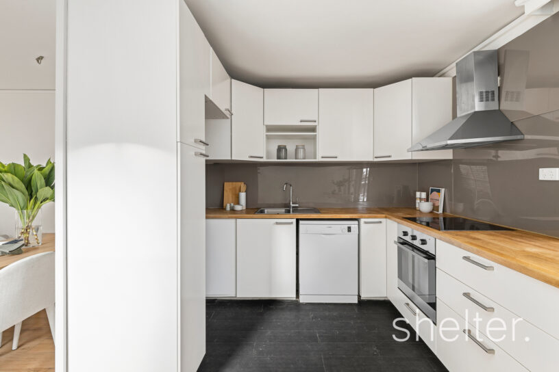 2/40-42 Elphin Grove Hawthorn