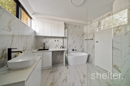 2/42 Westbrook Street Kew East