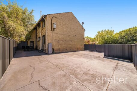 2/42 Westbrook Street Kew East