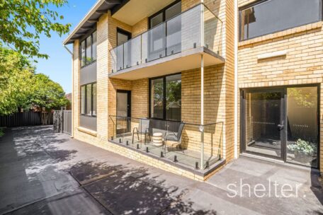 2/42 Westbrook Street Kew East