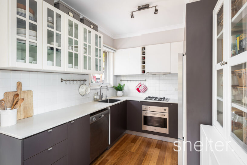 24/3 Bickleigh Street Glen Iris