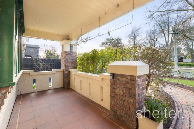 34 Great Valley Road Glen Iris