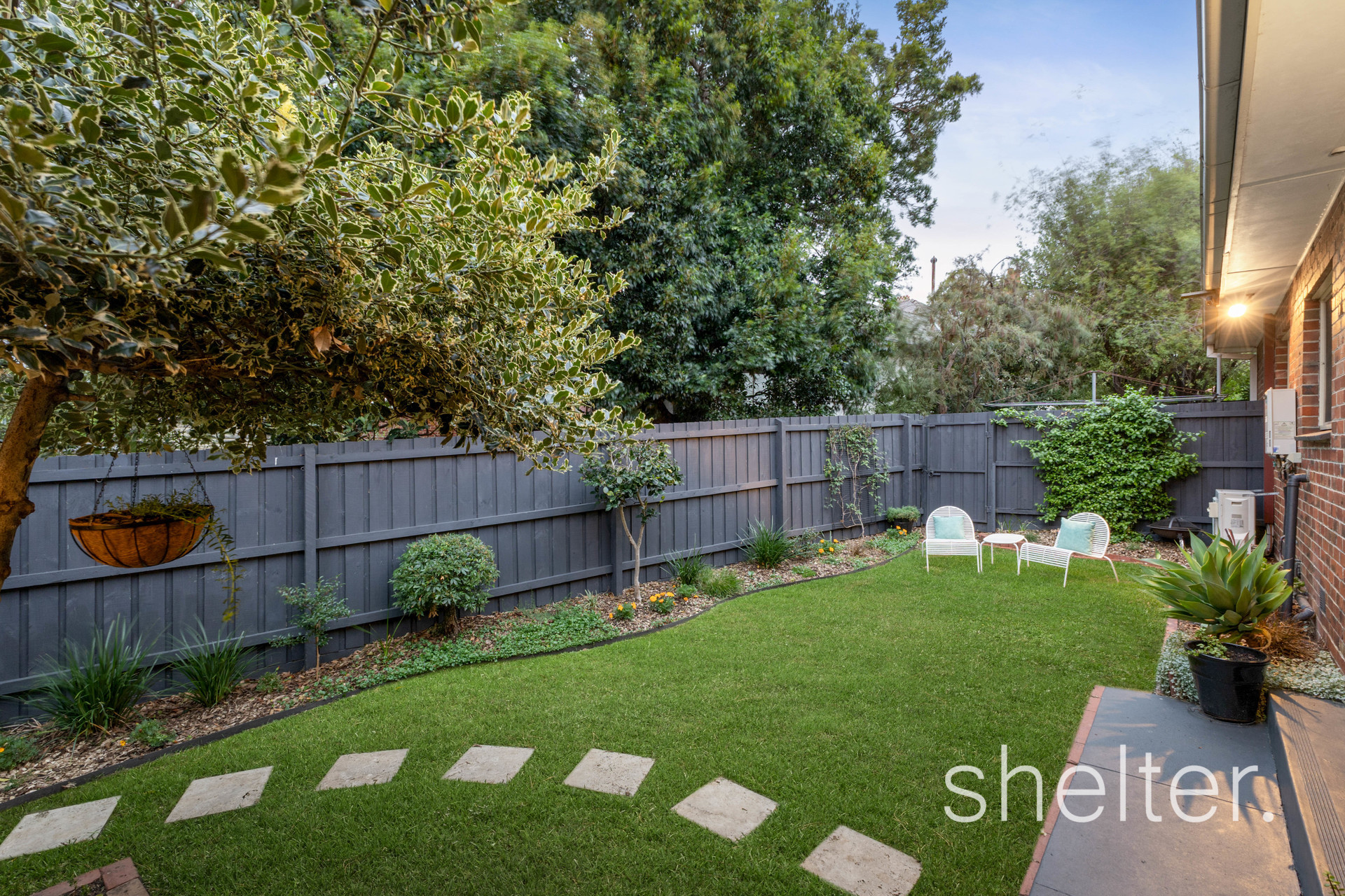 3/5 Scott Grove Glen Iris