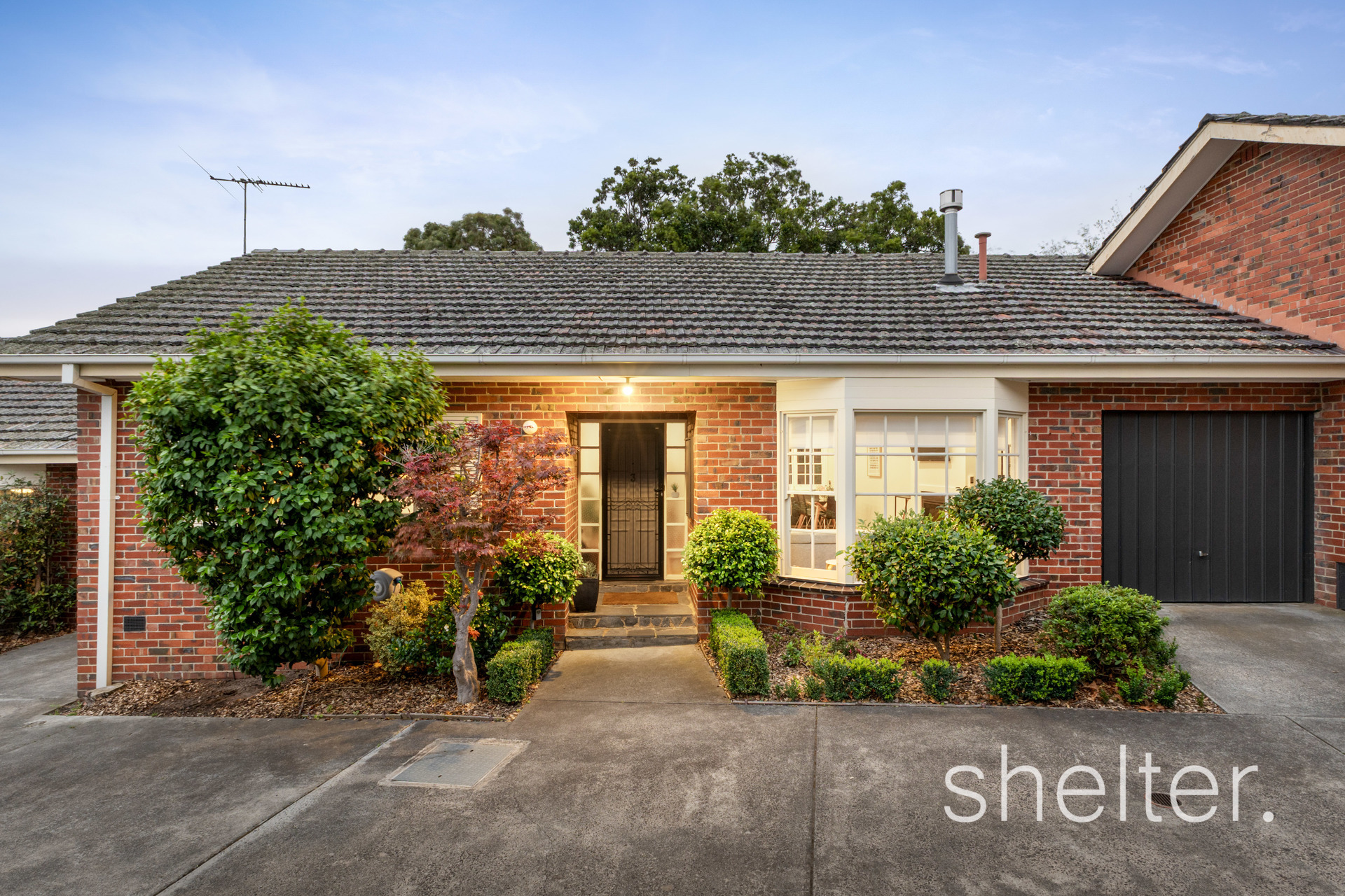 3/5 Scott Grove Glen Iris
