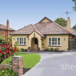 4 Tower Hill Road Glen Iris