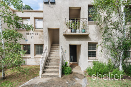 4/17 Kerferd Street Hampton