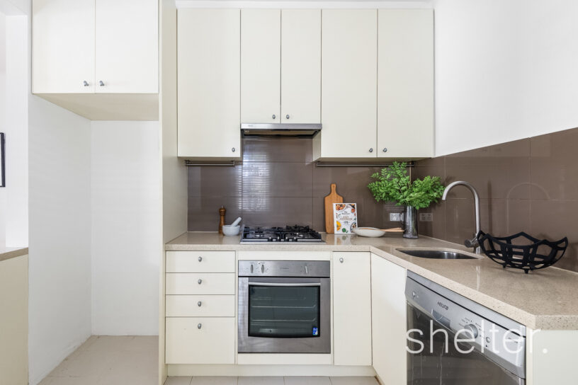 4/17 Kerferd Street Hampton