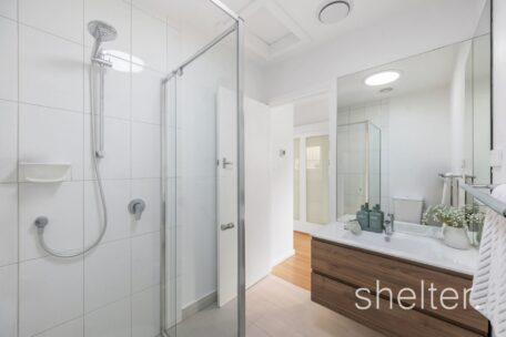 4/228 Highfield Road Camberwell