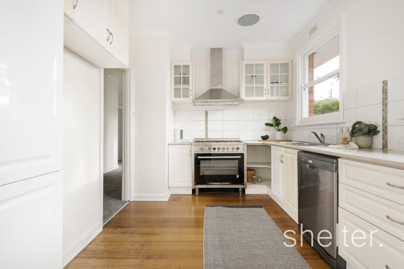 44 Kennealy Street Surrey Hills