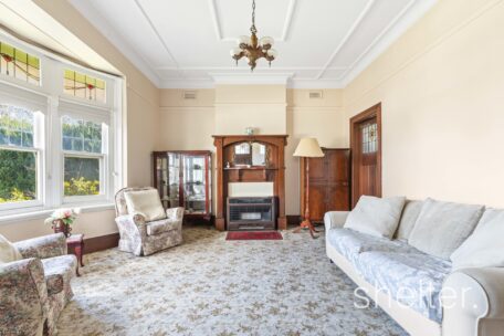 6 Grange Avenue Canterbury