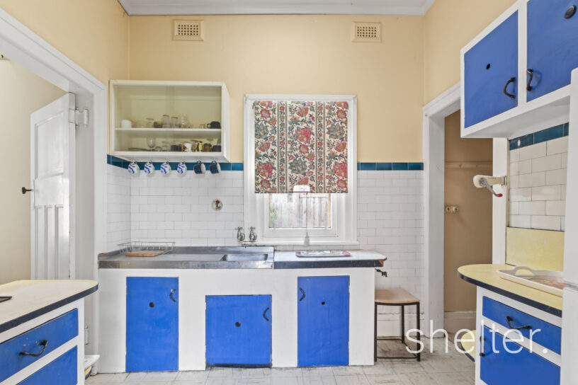 6 Grange Avenue Canterbury