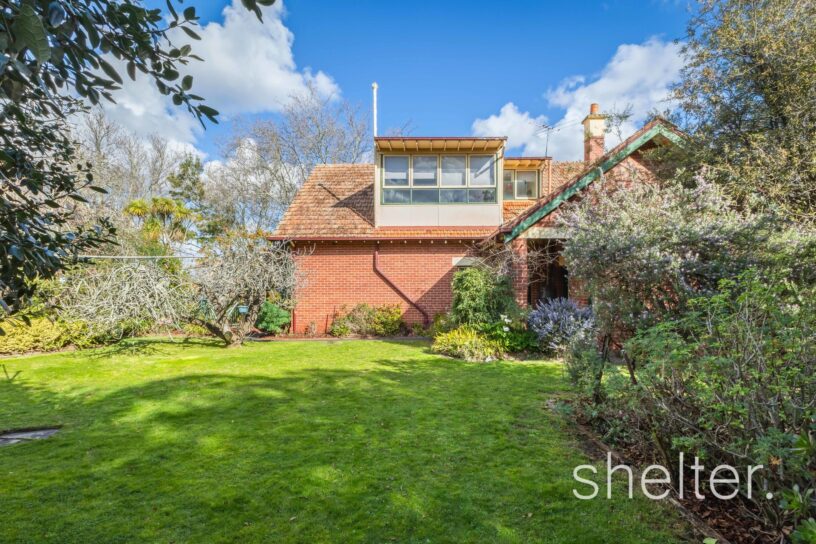 6 Grange Avenue Canterbury