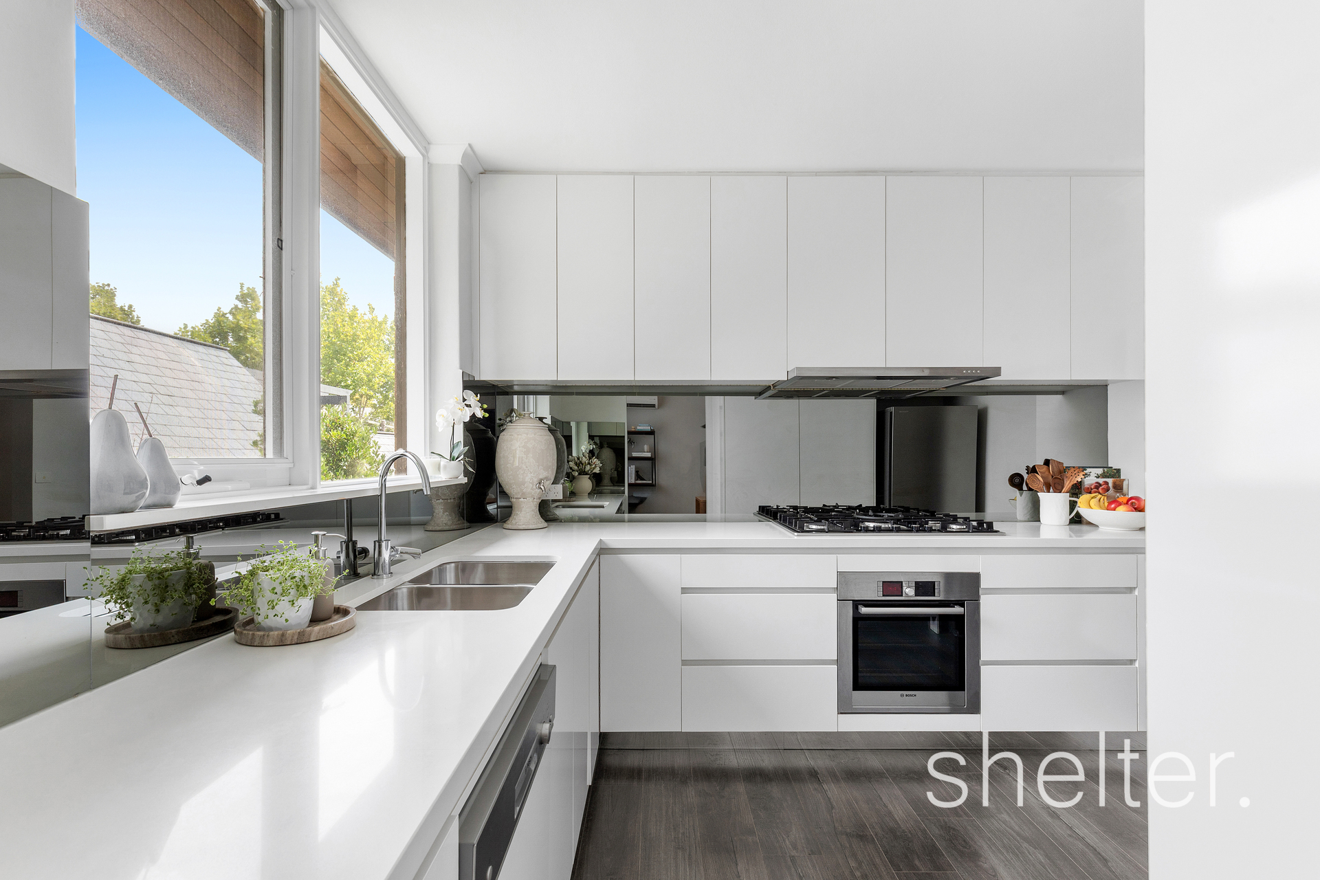 6/12 Woorigoleen Road Toorak