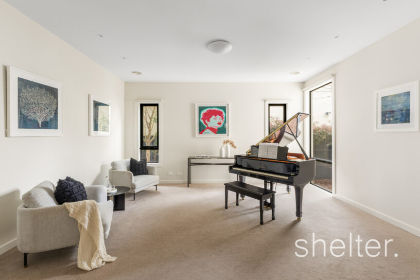 66 Rowen Street Glen Iris