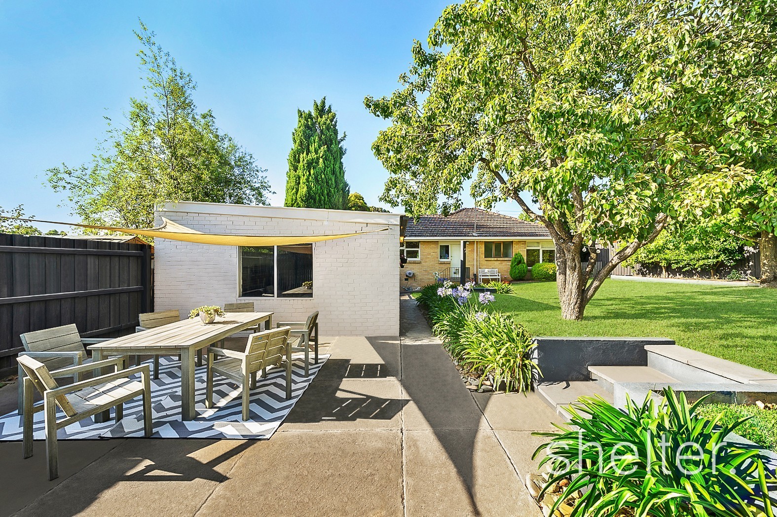 8 Ashwood Drive Ashwood