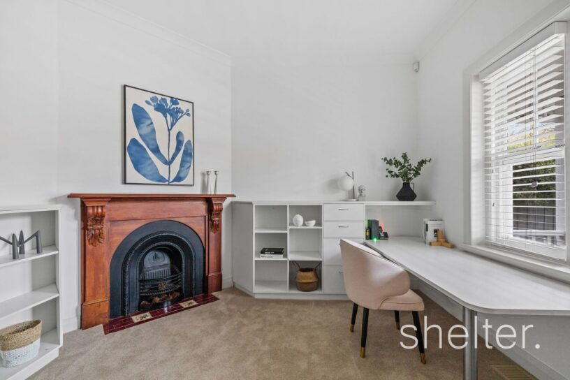 8 Francis Crescent Glen Iris
