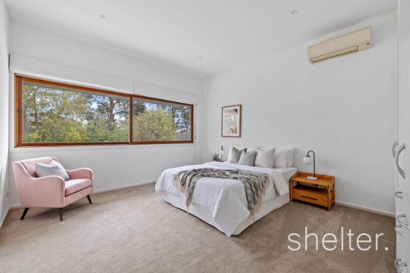 8 Francis Crescent Glen Iris